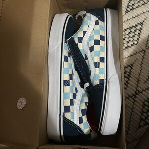 checker board vans